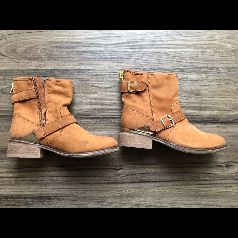 Steve Madden Boots